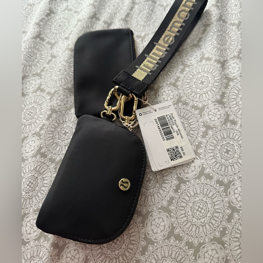 Lululemon dual pouch wristlet